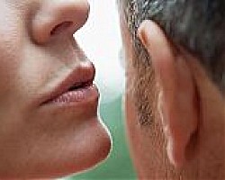 Жените са най-склонни да флиртуват, когато има шанс да забременеят
